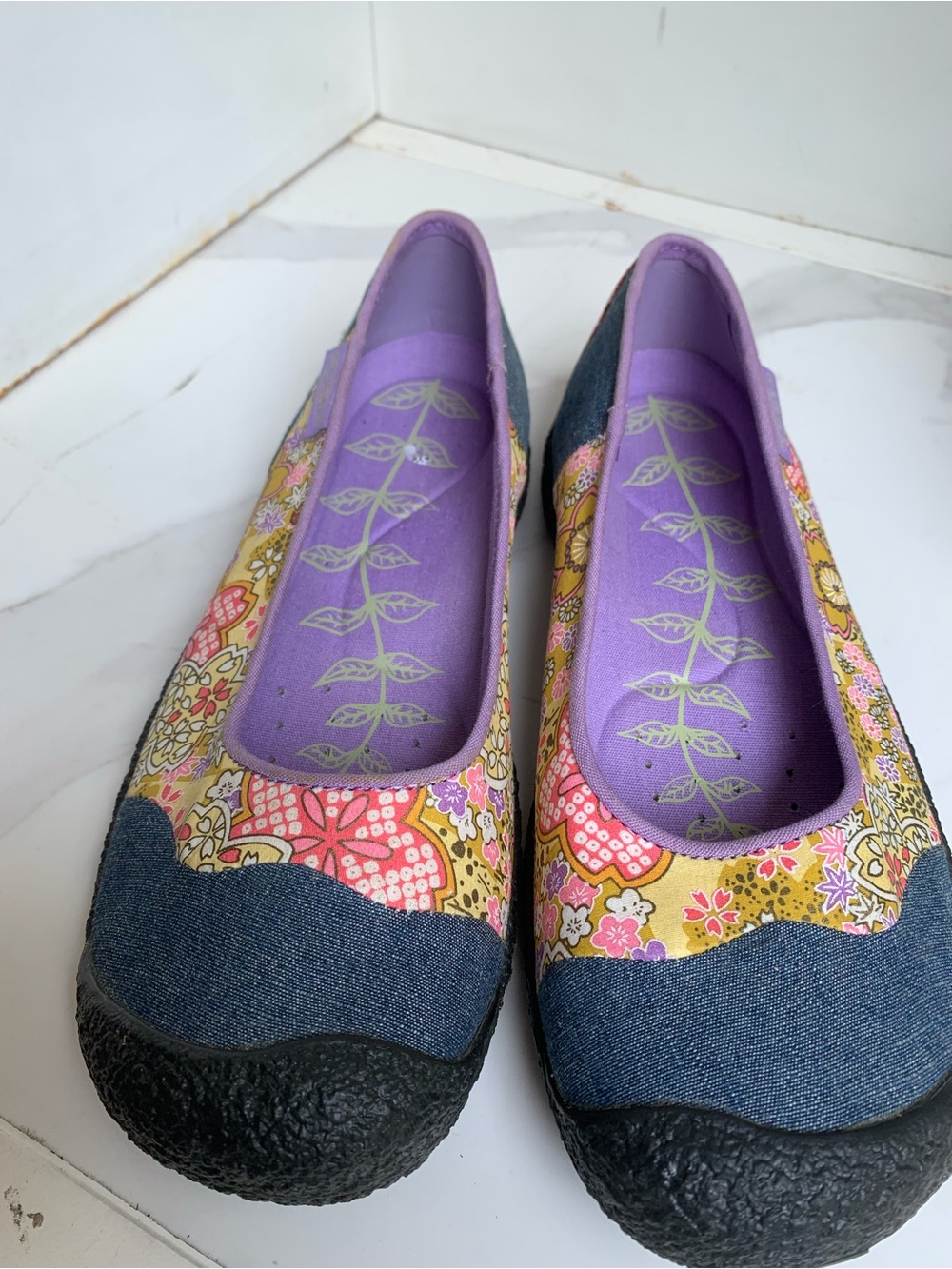 listing-status-banner